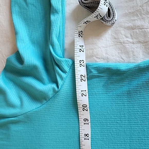 Muk Luks Lightweight Sweater - Picture 7 of 9